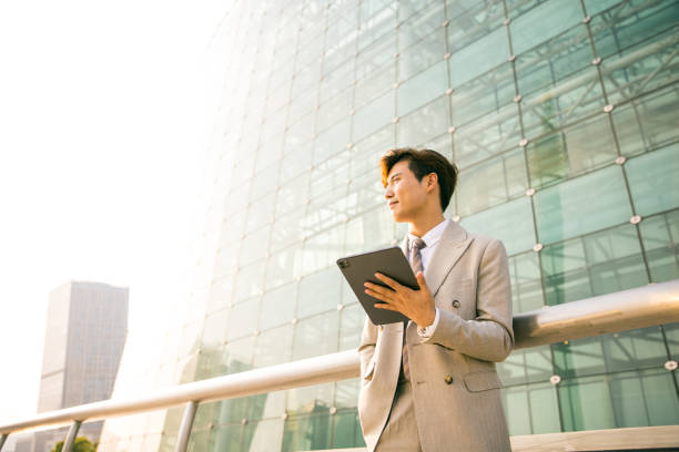 istock Businessman looking away portrait 1347595844
