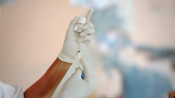 istock Covid19 Vaccine Liquid 1347612804