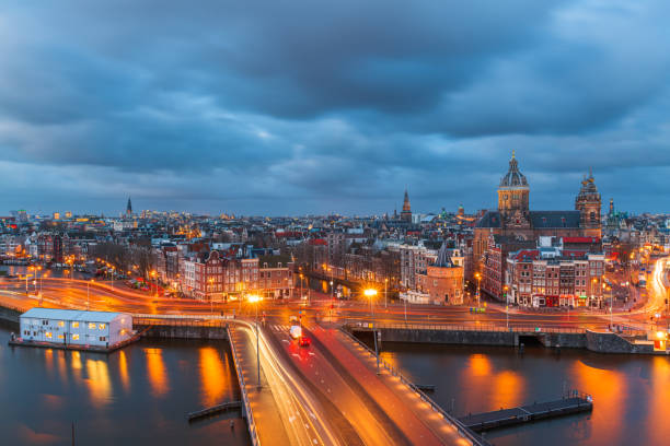 istock Amsterdam, Netherlands Cityscape Over the Old Centre District 1347697505