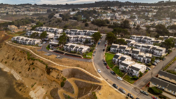 istock California Multifamily Homes 1347716853