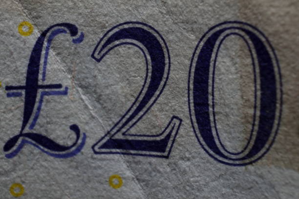 istock Bank of England Twenty Pound Note macro 1347740651