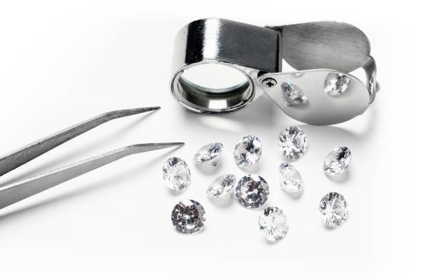 istock Beautiful natural white dimond good cutting for gold jewelry setting 1347784888