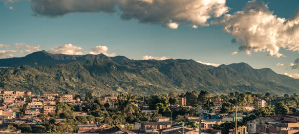 Armenia, Quindio Colombia, and its eastern mountain range The mountain ridge at the East of the town of Armenia, Quindio, Colombia armenia country stock pictures, royalty-free photos & images