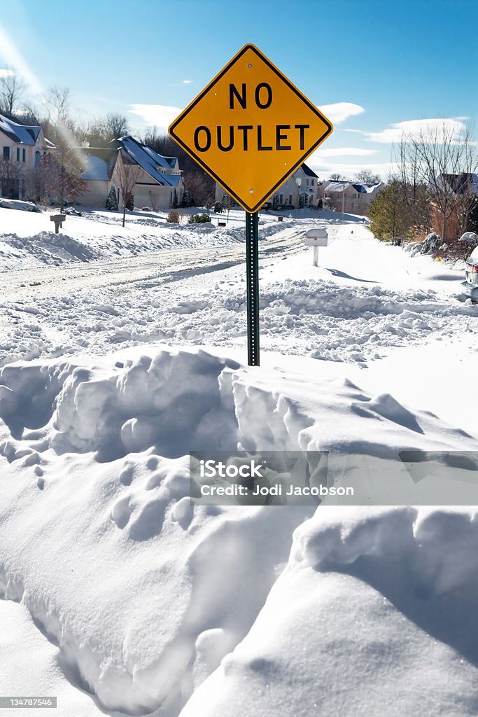 Ninguna señal de salida de nieve - Foto de stock de Acorralado libre de derechos