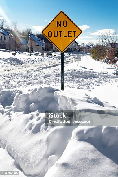 Nenhum Sinal De Saída De Neve - Fotografias de stock e mais imagens de Amarelo - Amarelo, Amizade, Azul