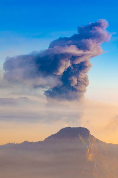 istock La Palma Volcano eruption, Views from Roque de los Muchachos. Huge Explosion 10/15/2021 17h 1347895052
