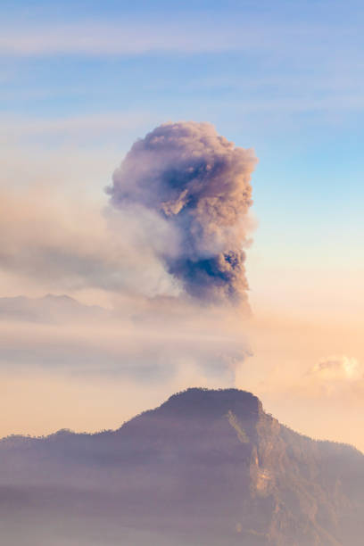 istock La Palma Volcano eruption, Views from Roque de los Muchachos. Huge Explosion 10/15/2021 17h 1347895091