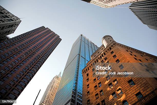 Nueva York Foto de stock y más banco de imágenes de Aire libre - Aire libre, Alto - Descripción física, Arquitectura