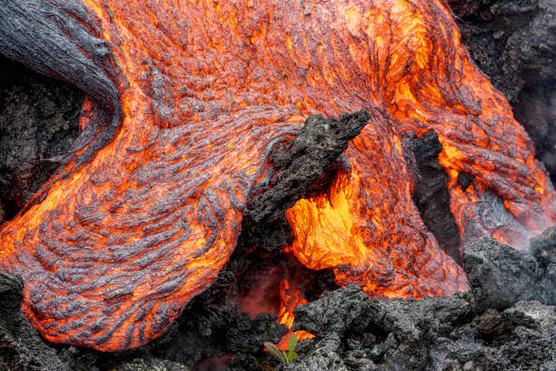 flusso di lava, vulcano nyamuragira - idler foto e immagini stock