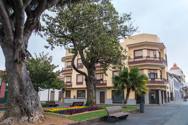 istock Town square, San Cristobal de la Laguna 1347951223