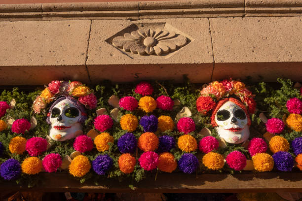 istock Day of The Death storefront 1347967802