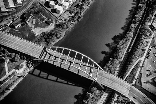Aerial view of the Korean Veterans Memorial Bridge spanning the Cumberland River in Nashville, Tennessee.