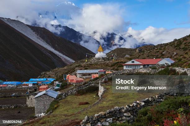 Dingboche Village Khumbu Valley Nepal Stock Photo - Download Image Now - Asia, Buddhism, Cloud - Sky