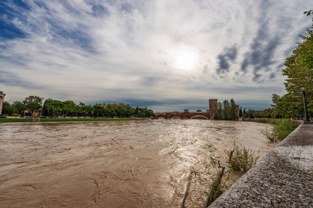 istock Adige river in flood in Verona downtown after several violent storms 1348034934