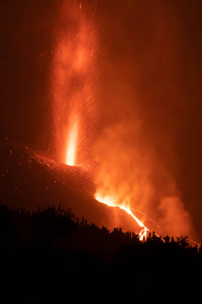 istock La Palma Volcanic Eruption at night, long exposure. 1348089999