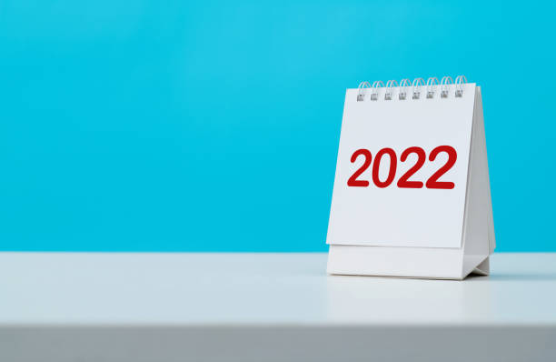istock Desk calendar with number 2022 1348097844
