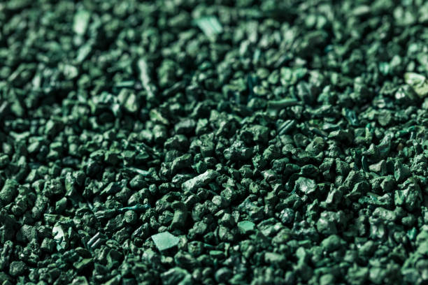 espirulina orgánica verde cruda - chlorella spirulina bacterium algae nutritional supplement fotografías e imágenes de stock