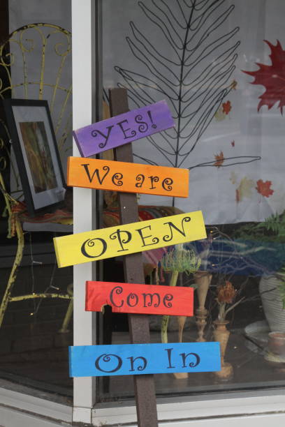 istock Sign Outside Of A Small Shop 1348133724