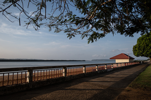View of Altamira waterfront with the Xingu River in the background, in Pará.