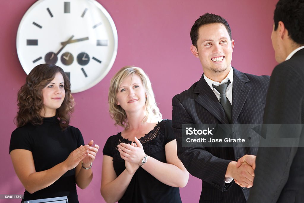 team Business Applaudire - Foto stock royalty-free di Abbigliamento elegante