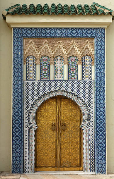 istock The traditional and handcrafted door in Morocco 1348152992