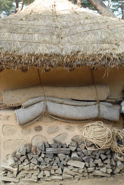 istock Old  huose  in  korea 1348179284