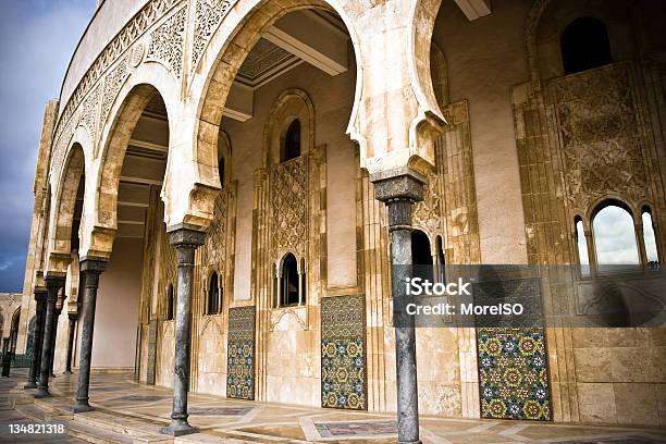 Moschea Di Hassan Ii Architettura Araba A Casablanca Marocco - Fotografie stock e altre immagini di Africa settentrionale