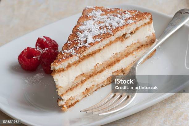 Tiramisú Foto de stock y más banco de imágenes de Alimento - Alimento, Azúcar, Azúcar en polvo