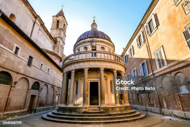 The Tempietto Del Bramante In The Courtyard Of San Pietro In Montorio In Trastevere In The Heart Of Rome Stock Photo - Download Image Now