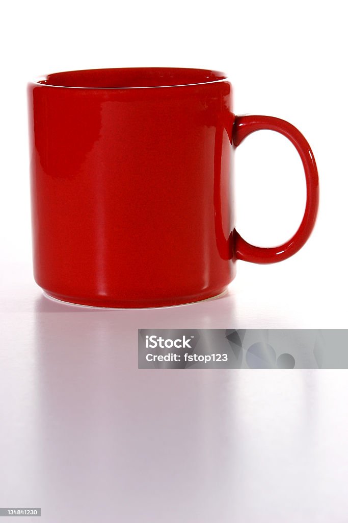 Один красный чашкой кофе - Стоковые фото Кружка роялти-фри