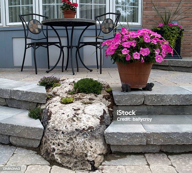 Terraço - Fotografias de stock e mais imagens de Ajardinado - Ajardinado, Ao Ar Livre, Cadeira