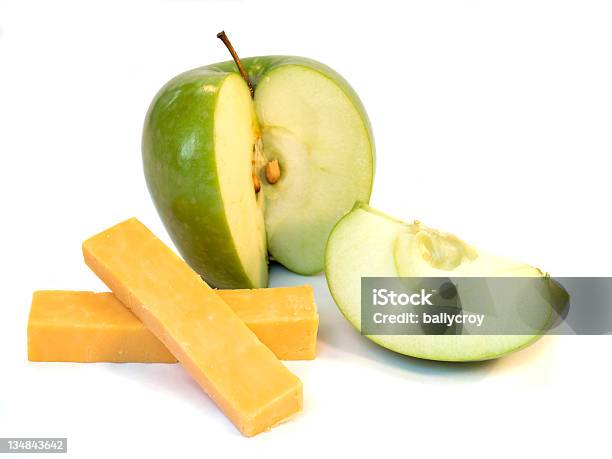 グリーンアップルチーズ - チェダーのストックフォトや画像を多数ご用意 - チェダー, リンゴ, おやつ