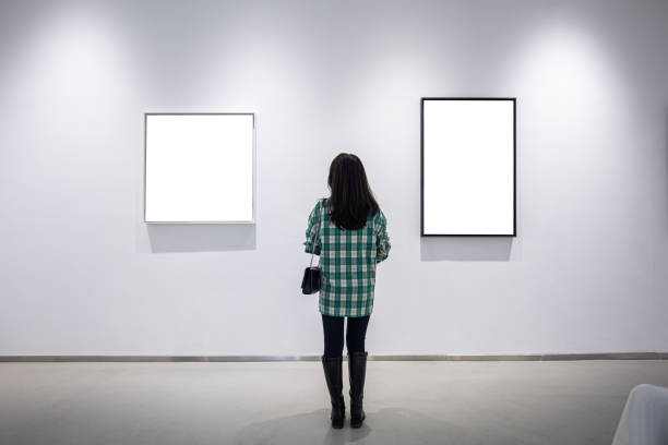 istock Women looking  painting exhibition 1348498414