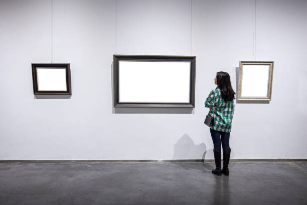 istock Women looking  painting exhibition 1348499101
