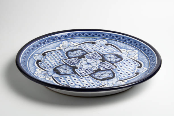 istock Mexican talavera plate with blue decoration 1348672978