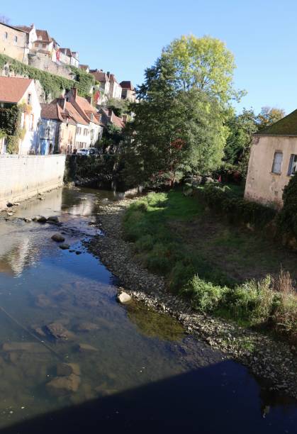 istock The Pinard Bridge and the river 1348705139