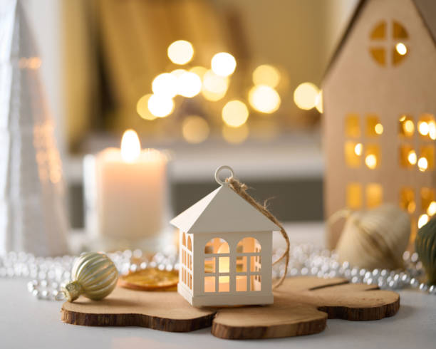 istock Winter atmosphere. Christmas decorations. Festive interior. Blurred background, bokeh 1348853654