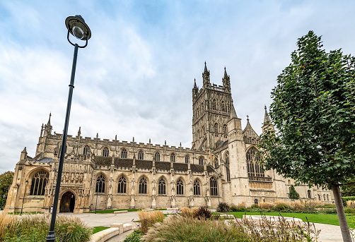 Gloucester Cathedral and street lamp