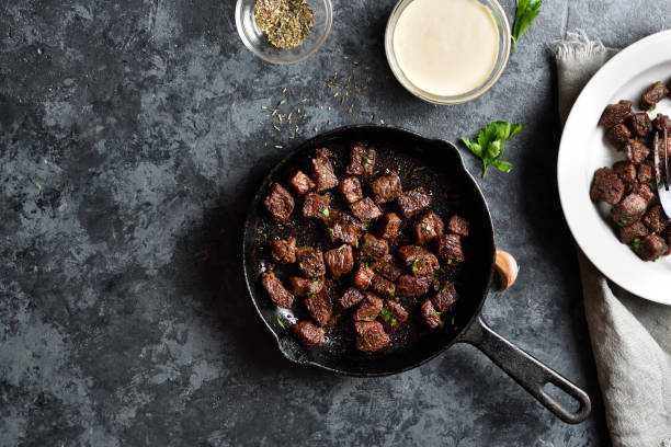 istock Garlic butter steak bites 1348977990
