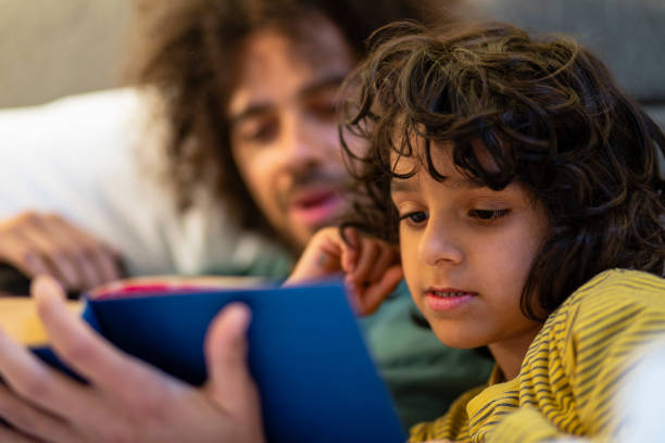 istock Let's Read a Story 1348979858