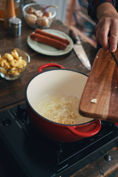 istock Preparing Tuscan Tortellini Soup 1349006427