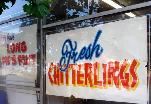 istock Southern Grocery Store Window 1349015490