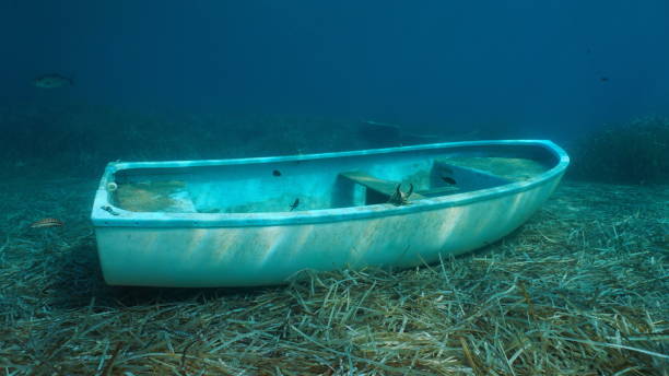 sunken rowing boat, ship wreck