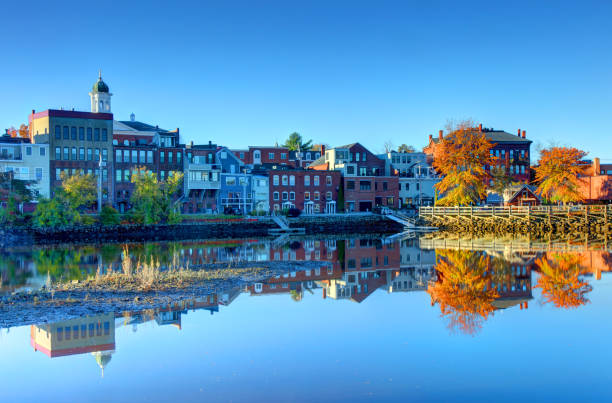 istock Autumn in Exeter, New Hampshire 1349051183