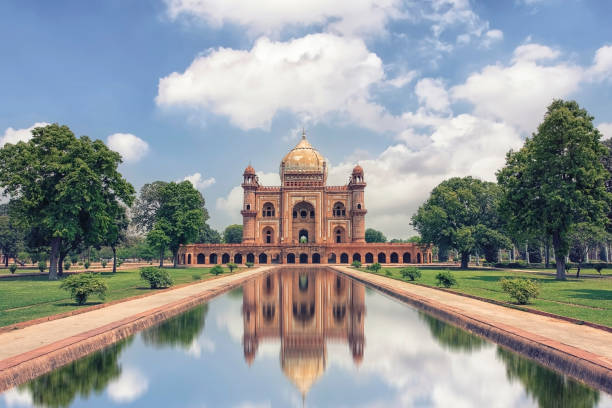 architecture in new delhi - new delhi horizontal photography color image imagens e fotografias de stock