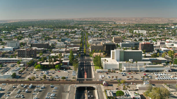 istock Drone Shot Looking Along Chester Avenue in Downtown Bakersfield 1349200635