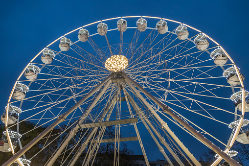 Ferris wheel in evening light with nice light