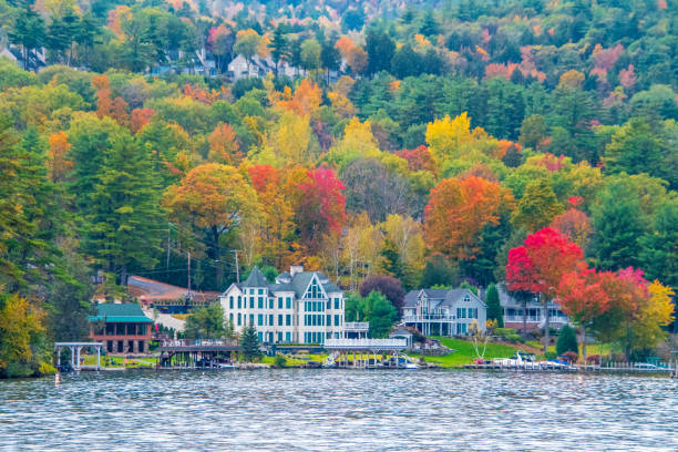 istock Autumn at the lake 1349212140