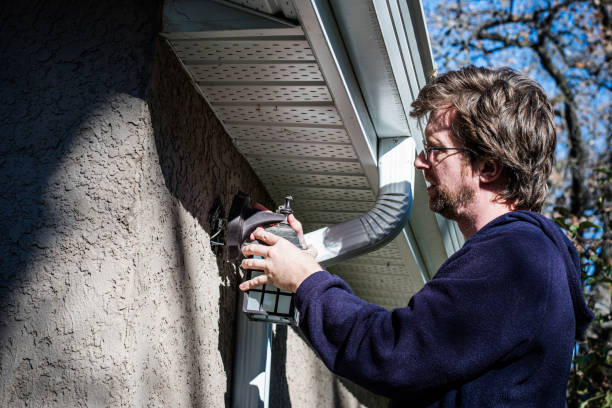 istock Outdoor garage installation 1349223425