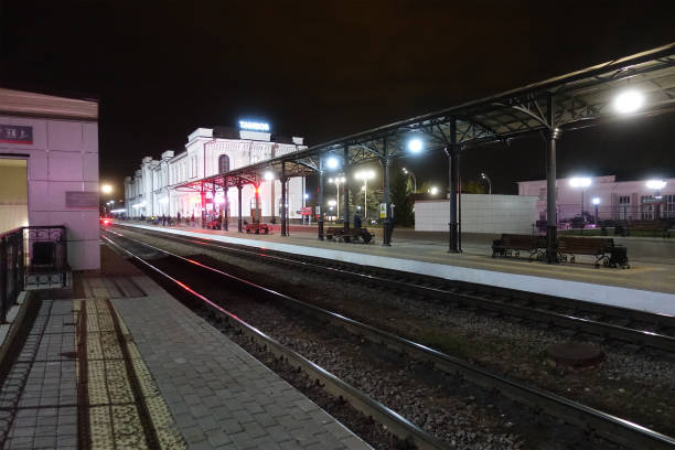 Train station in Tambov at night Tambov, Russia. October 11, 2021 Train station in Tambov at night tambov oblast photos stock pictures, royalty-free photos & images